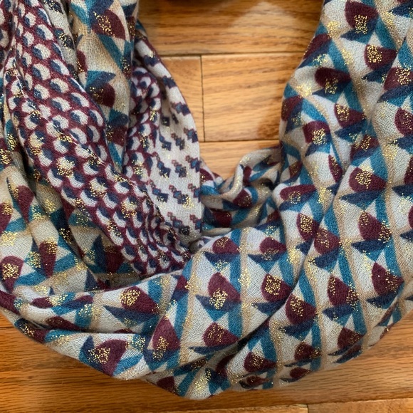 Infinity scarf - Picture 3 of 5